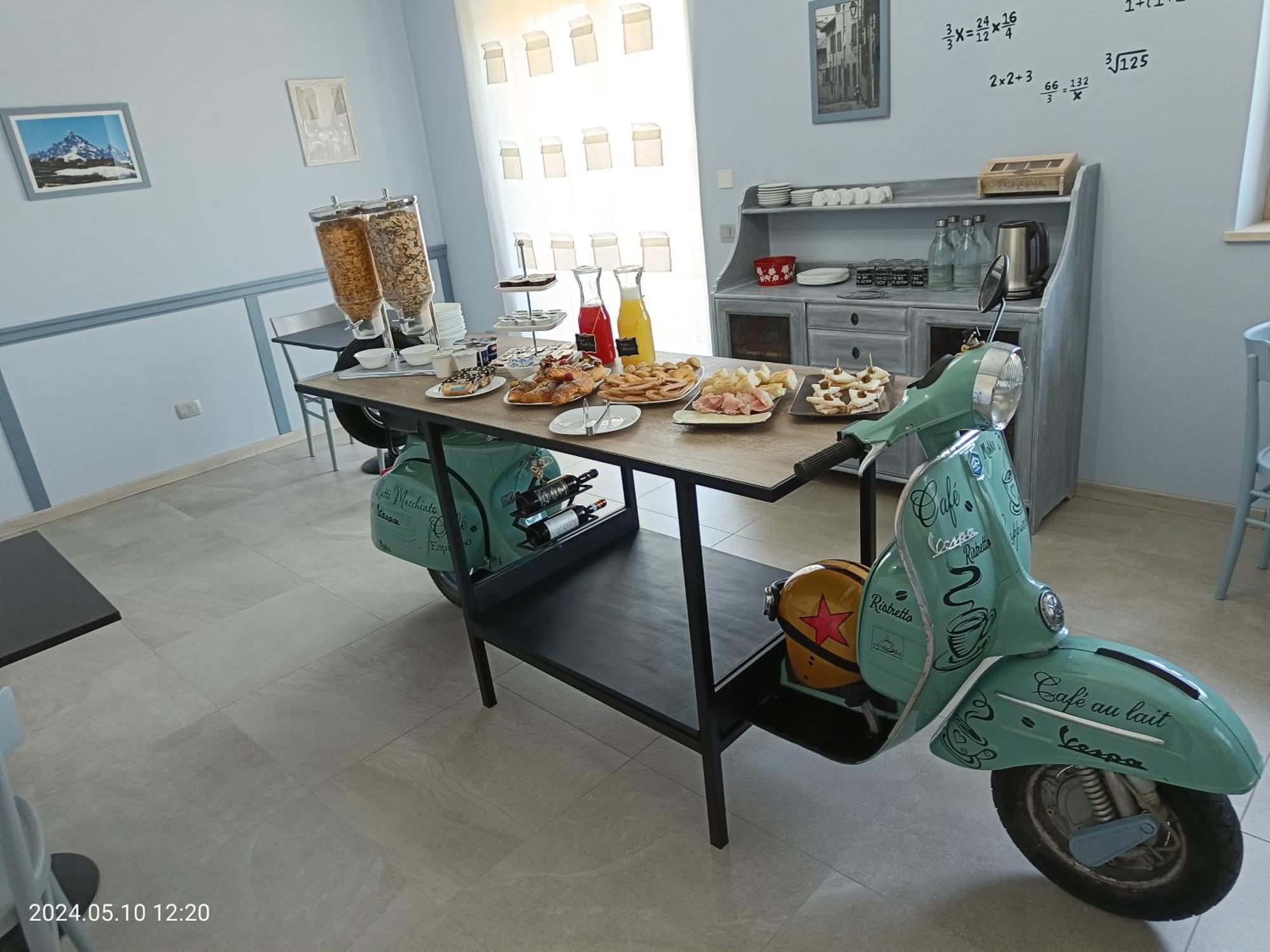 סאלוצו Villa Mariana Bed And Breakfast מראה חיצוני תמונה