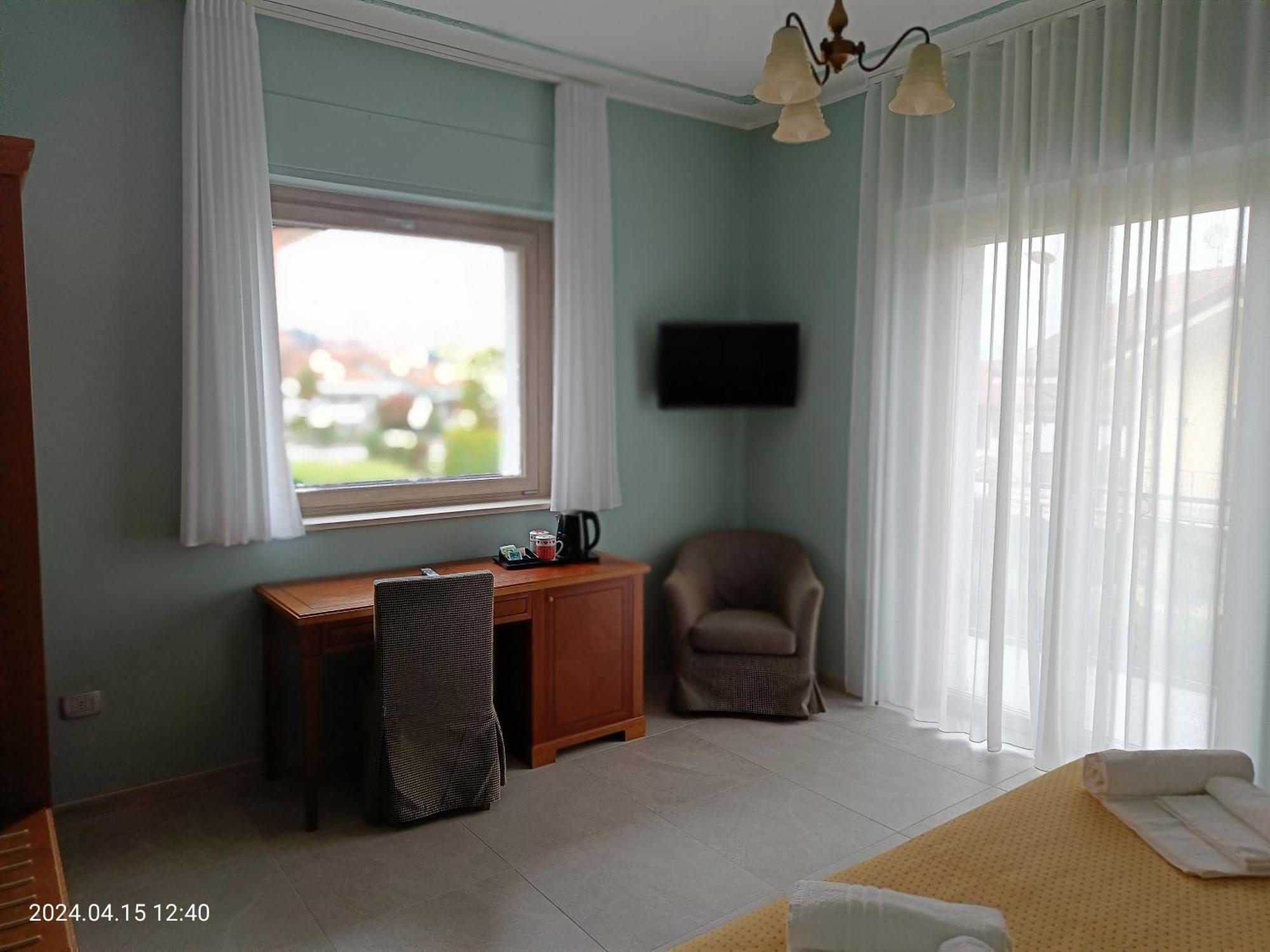 סאלוצו Villa Mariana Bed And Breakfast מראה חיצוני תמונה