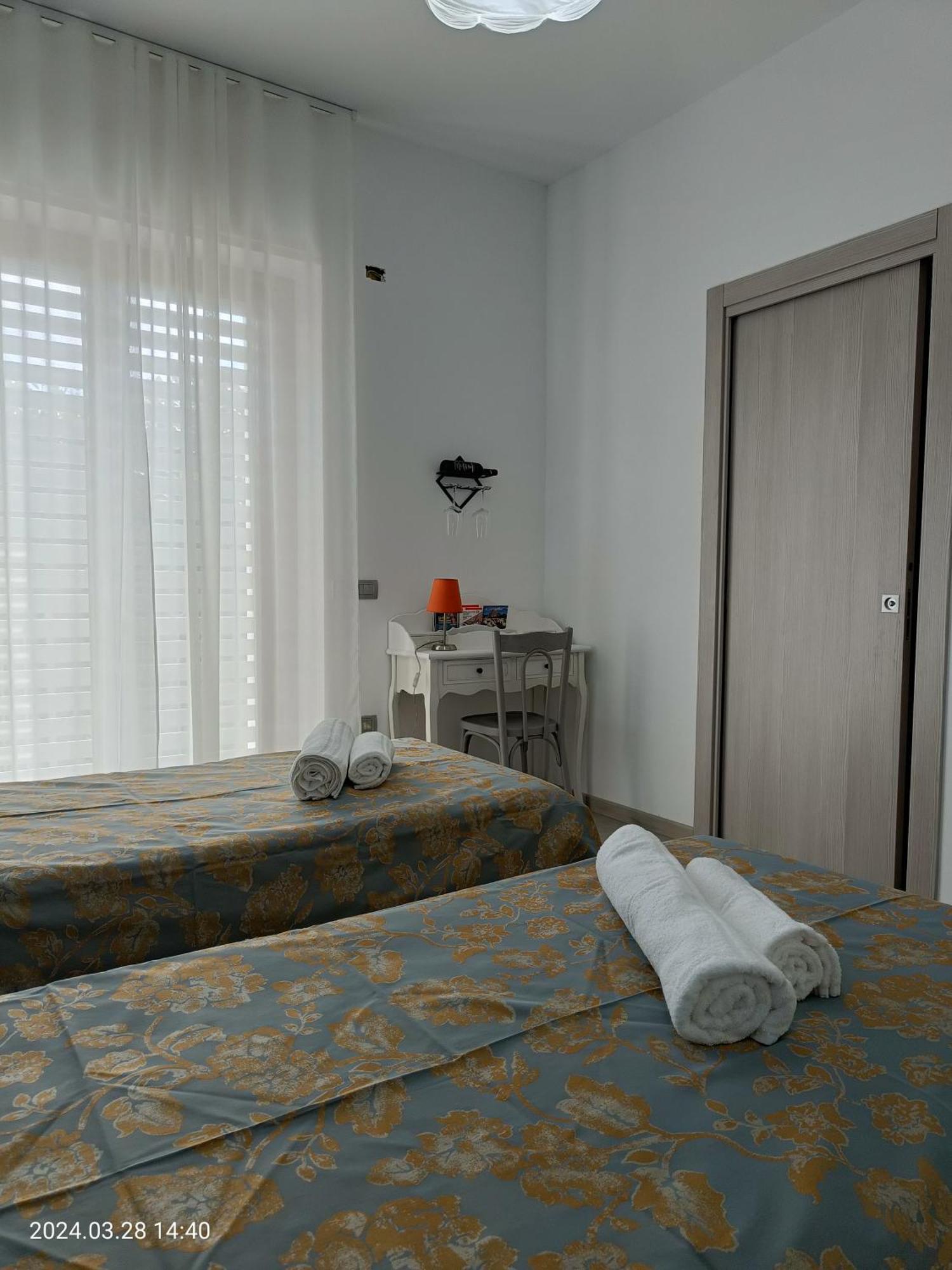 סאלוצו Villa Mariana Bed And Breakfast מראה חיצוני תמונה